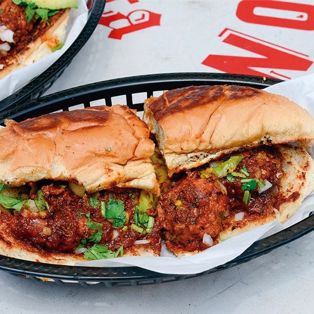 Bocadillo de carne asada estilo Tijuana Bocadillo de carne asada estilo Tijuana